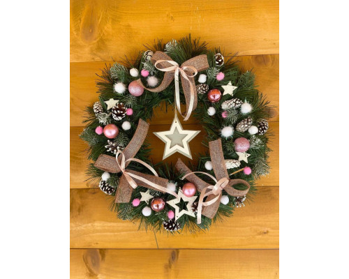 Венок новогодний розовый 45 см